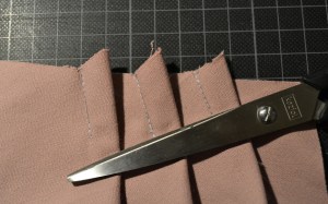 bwf-bluse-2-falten-2-120dpi_-neu