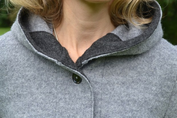 BWF Eliza Detail Knoopfleiste 120dpi DSC_0305