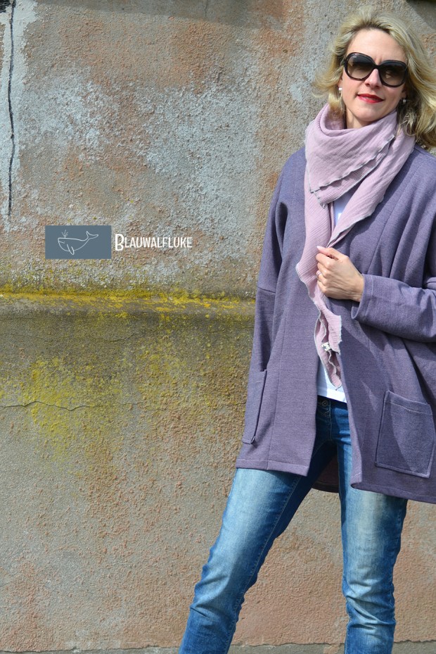 Blauwalfluke Hummelhonig Cardigan Moskau 120dpi LOGO DSC_0911