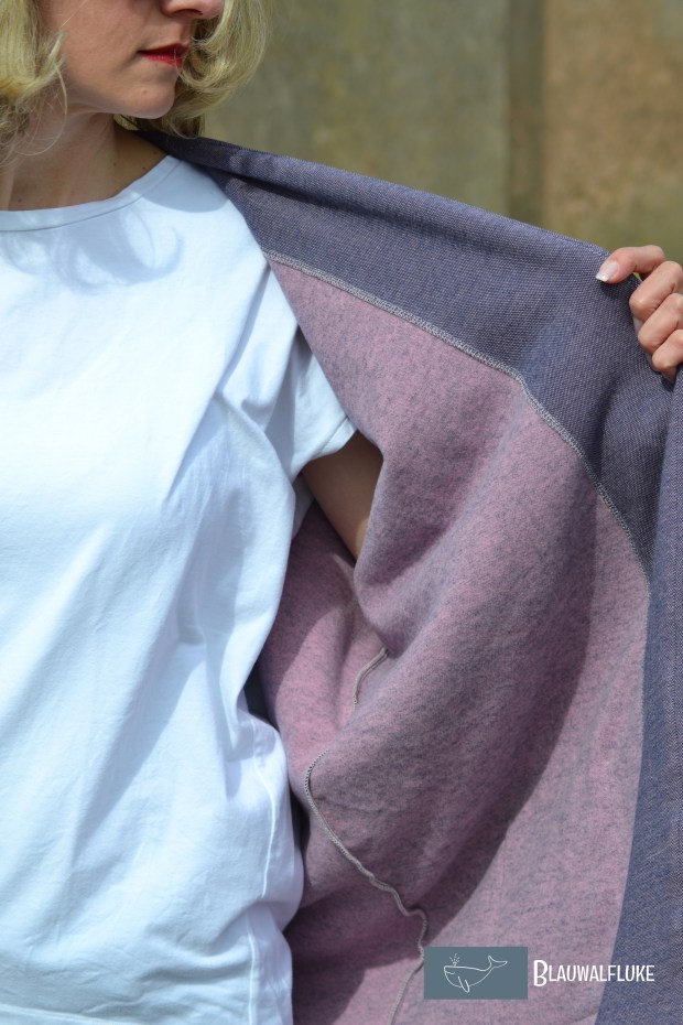 Blauwalfluke Hummelhonig Cardigan Moskau 120dpi LOGO DSC_0956