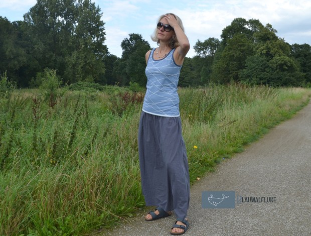 Blauwalfluke Hummelhonig Rock Colmar blau 120dpi LOGO DSC_0140 Kopie